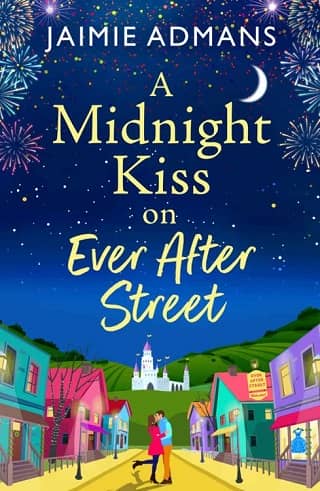 A Midnight Kiss on Ever After Street by Jaimie Admans