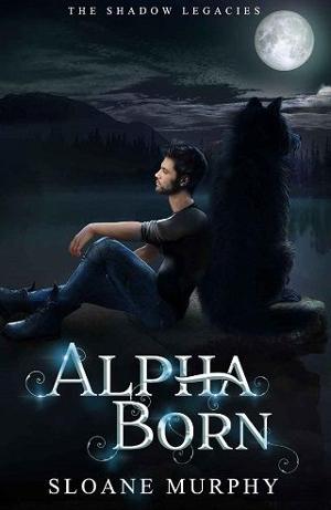 Alpha Born by Sloane Murphy