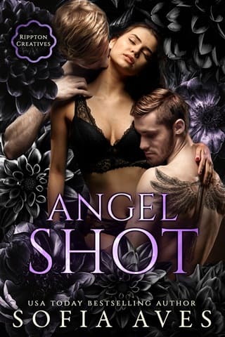 Angel Shot by Sofia Aves