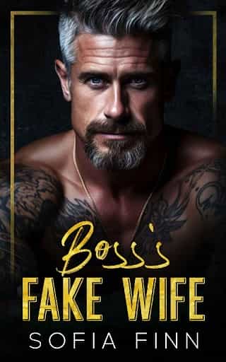 Boss’s Fake Wife by Sofia Finn