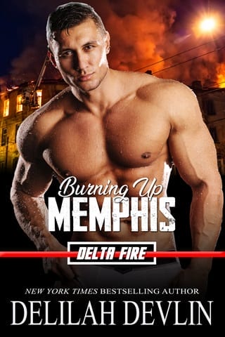 Burning Up Memphis by Delilah Devlin