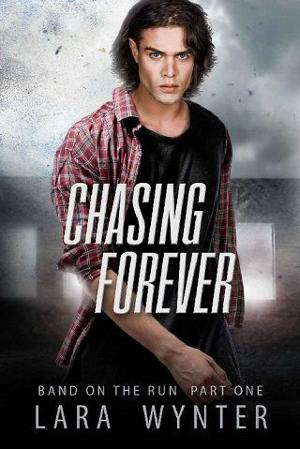 Chasing Forever by Lara Wynter