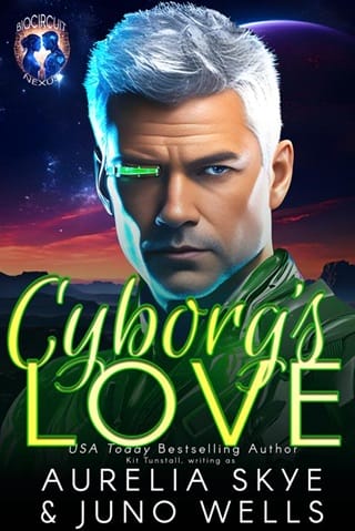 Cyborg’s Love by Aurelia Skye