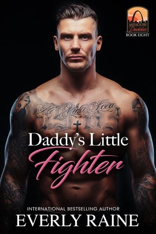 Daddy’s Little Fighter by Everly Raine