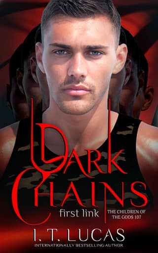 Dark Chains: First Link by I. T. Lucas