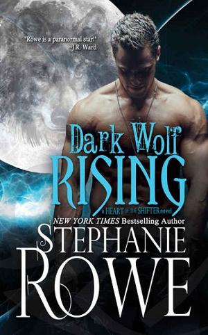 Dark Wolf Rising by Stephanie Rowe