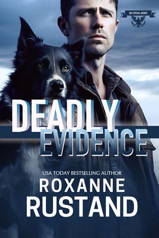 Deadly Evidence by Roxanne Rustand