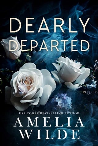 Dearly Departed by Amelia Wilde