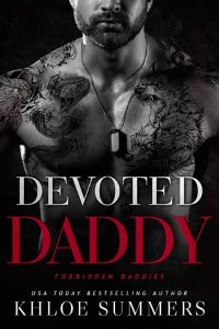 Devoted Daddy by Khloe Summers