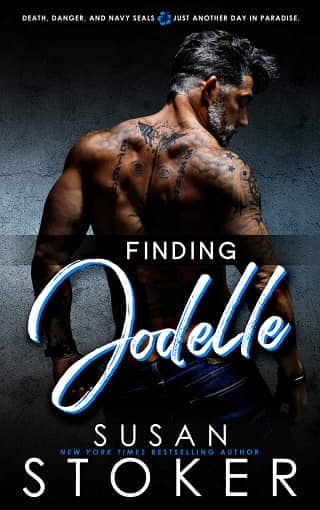 Finding Jodelle by Susan Stoker