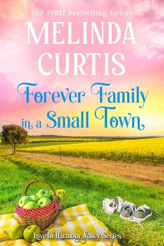 Forever Family in a Small Town by Melinda Curtis