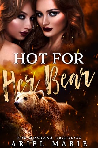 Hot For Her Bear by Ariel Marie