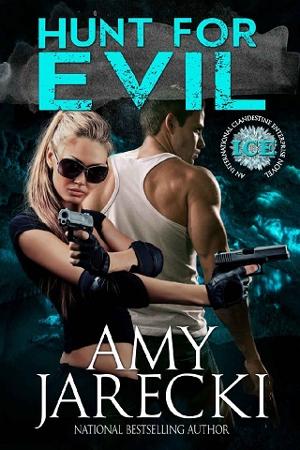 Hunt for Evil by Amy Jarecki