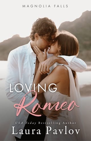 Loving Romeo by Laura Pavlov