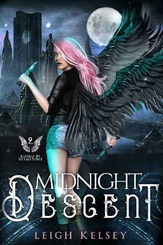 Midnight Descent by Leigh Kelsey
