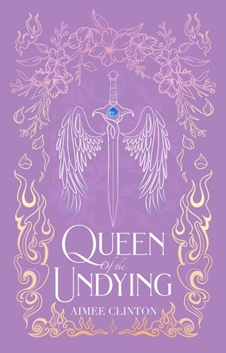 Queen of the Undying by Aimee Clinton