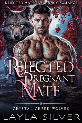 Rejected Pregnant Mate by Layla Silver