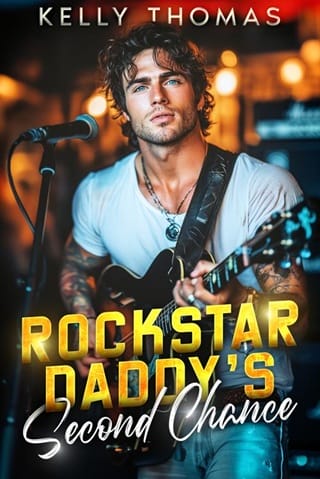 Rockstar Daddy’s Second Chance by Kelly Thomas