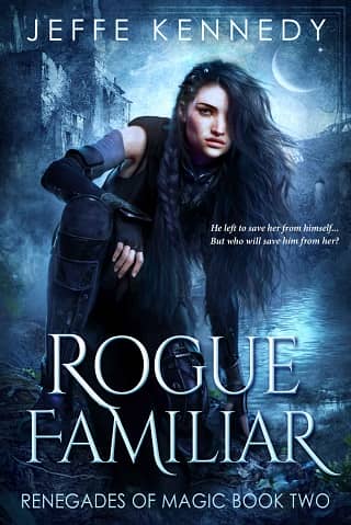Rogue Familiar by Jeffe Kennedy