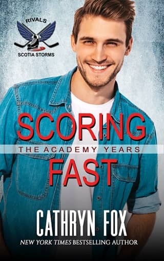 Scoring Fast by Cathryn Fox