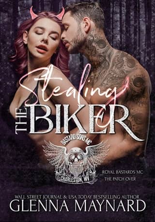 Stealing the Biker by Glenna Maynard