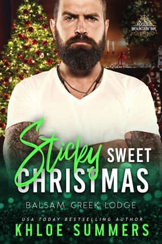 Sticky-Sweet Christmas by Khloe Summers