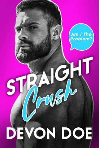 Straight Crush by Devon Doe