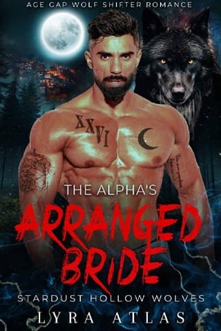 The Alpha’s Arranged Bride by Lyra Atlas