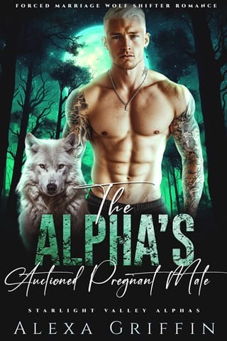 The Alpha’s Auctioned Pregnant Mate by Alexa Griffin