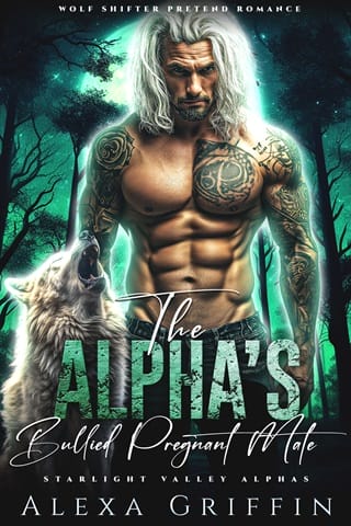 The Alpha’s Bullied Pregnant Mate by Alexa Griffin