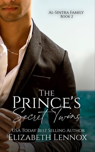 The Prince’s Secret Twins by Elizabeth Lennox