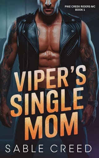 Viper’s Single Mom by Sable Creed