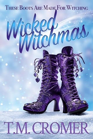 Wicked Witchmas: Elara & Tripp by T.M. Cromer